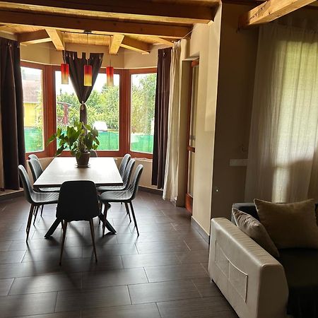 Bb Szabo Villa Balatonboglár 外观 照片
