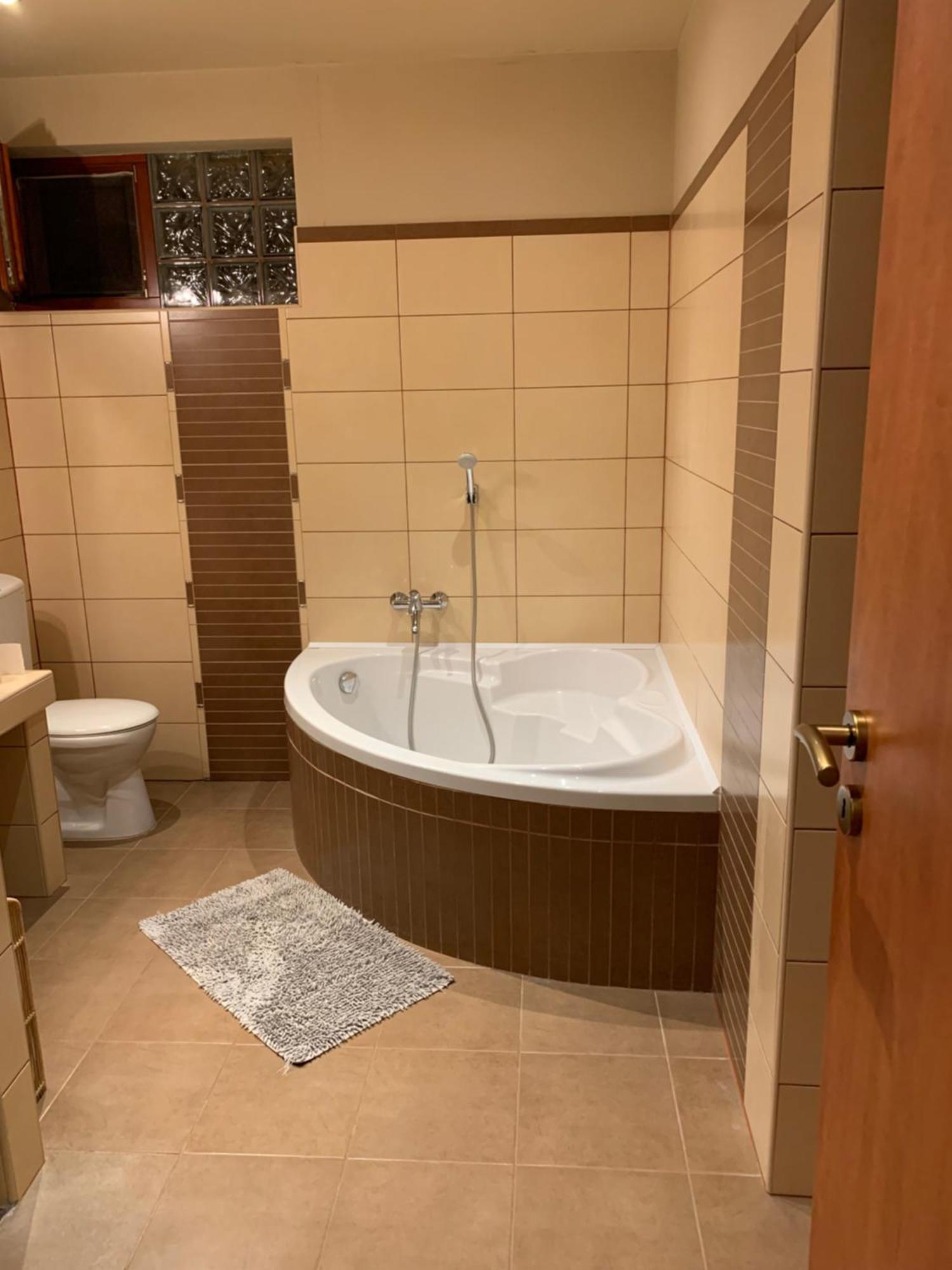 Bb Szabo Villa Balatonboglár 外观 照片